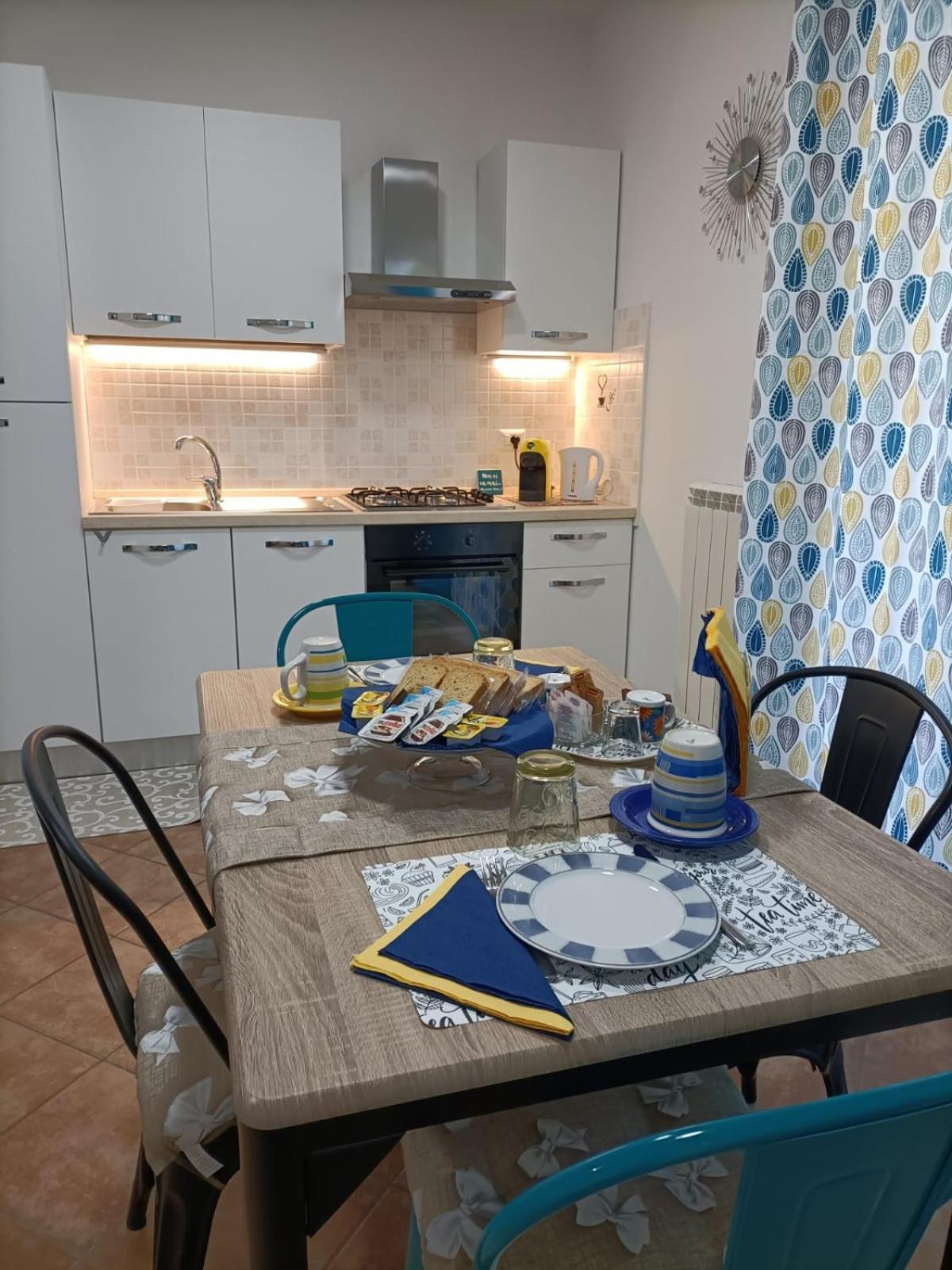 La Casina Azzurra Apartment Montesilvano Ngoại thất bức ảnh